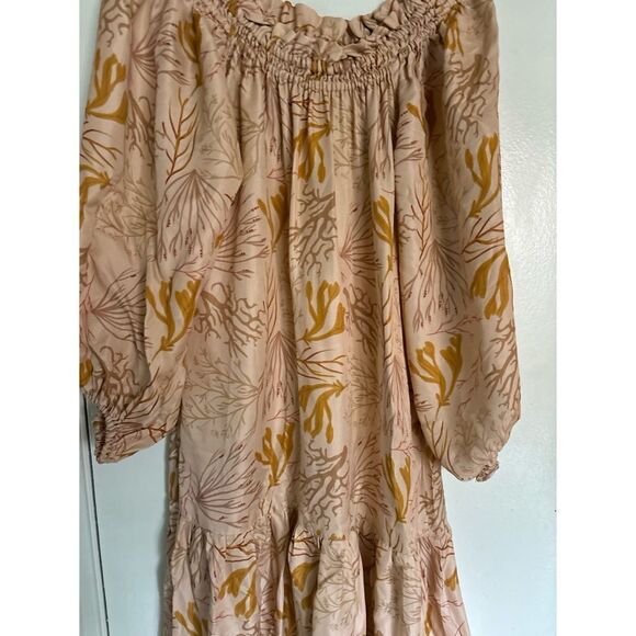 Sensi Studio STRAPLESS BALLOON SLEEVE MAXI DRESS in Soft Peach/ Size M - Picture 5 of 6